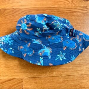 Patagonia Kids 5T Blue Patterned Sun bucket hat